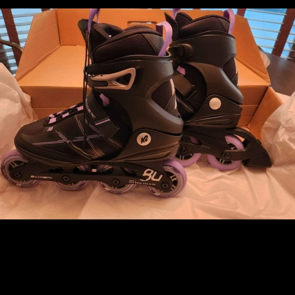 Roller blades
